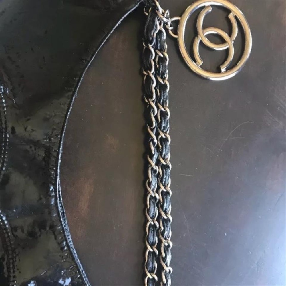 Black Chanel coco cabas XL tote/shoulder bag patent/vinyl bag retail 2.6k$ - Picture 3 of 12